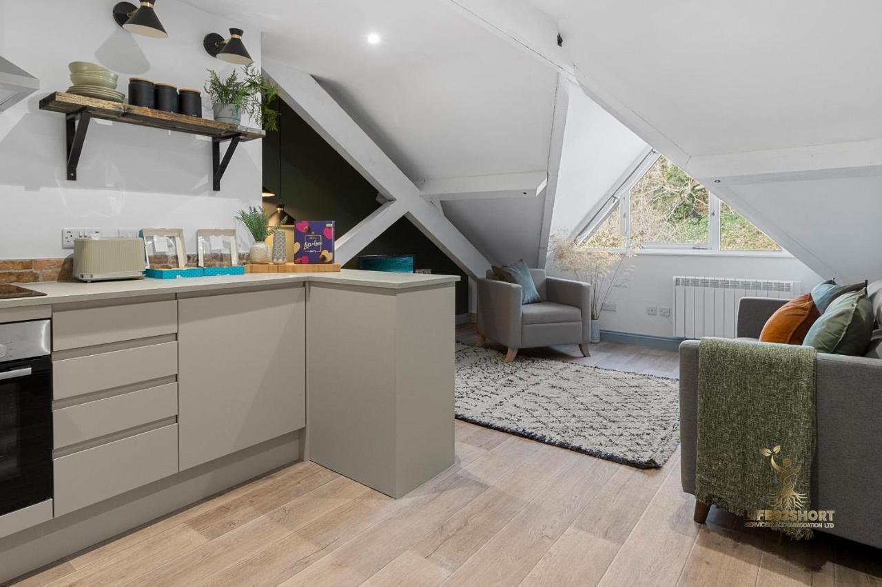 Luxe Courtyard Apartment For 4 Near Exeter City Centre Exterior foto